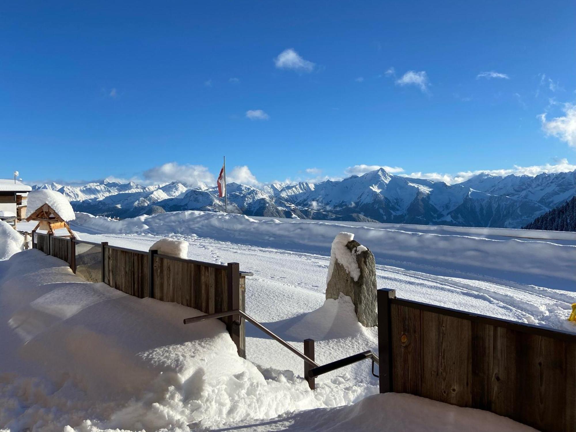 Unique Large Alpine Pasture In The Middle Of The Zillertal Mountains Zellberg Exterior foto